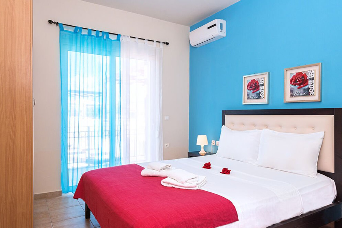 Azure Beach Seafront Villas (Crete)