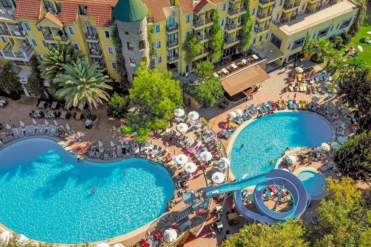 DOSI HOTEL