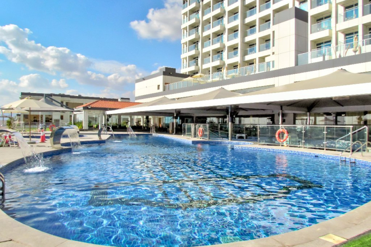 Mirage Bab Al Bahr Beach Hotel