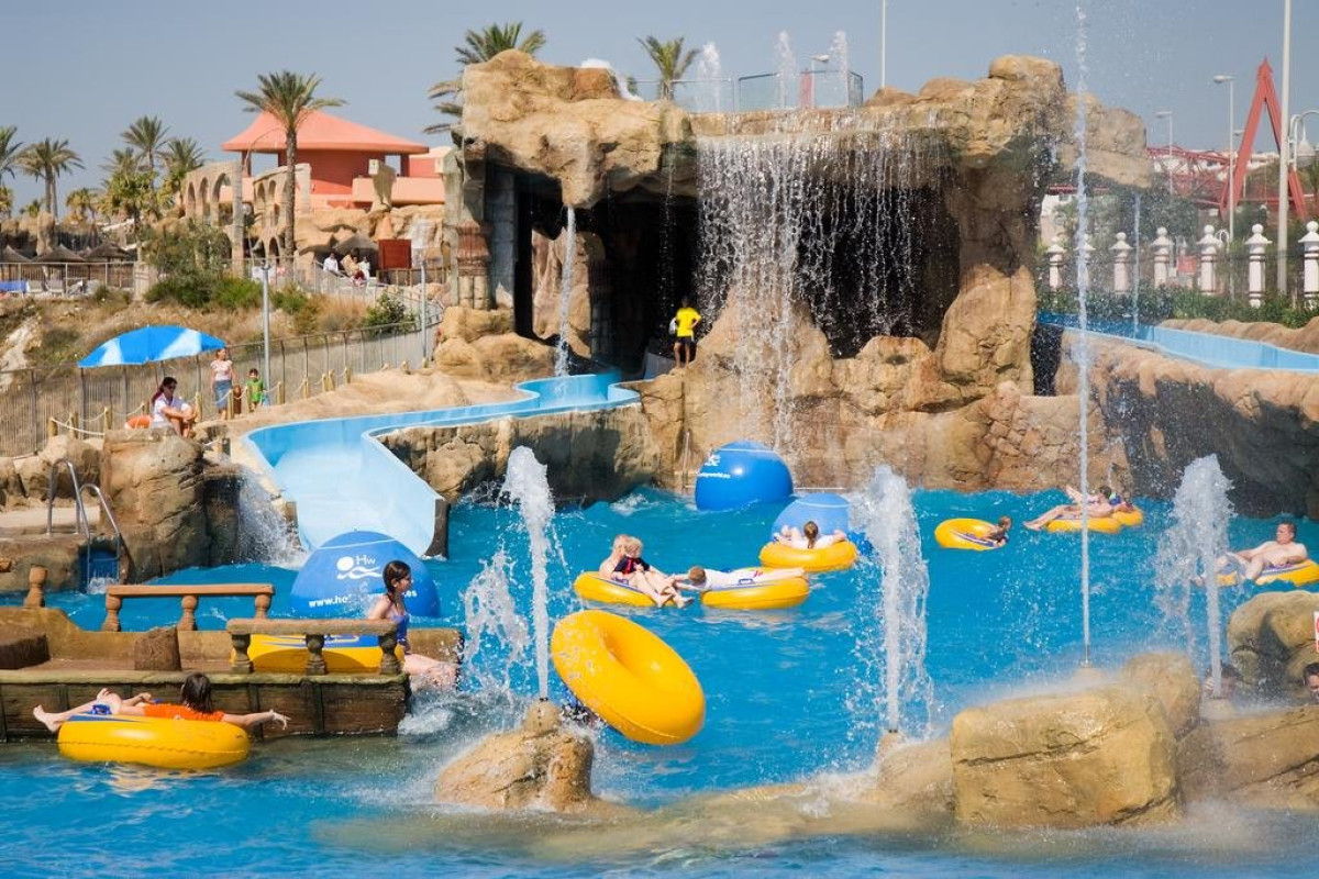 Holiday World Polynesia Hotel (Benalmadena)
