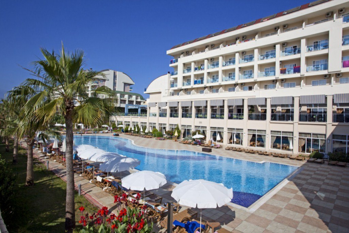 SOLIVIA HOTEL