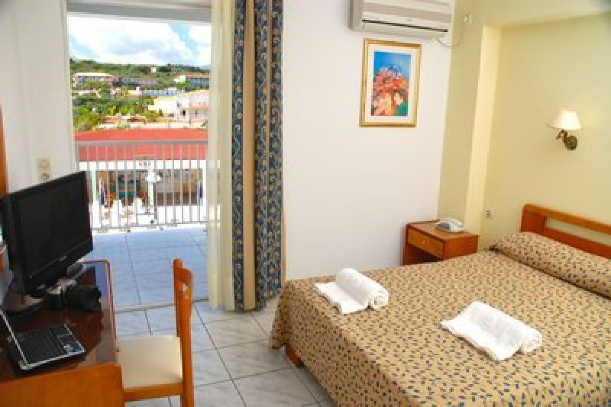 VECHI - Planos Aparthotel (Tsilivi) (C)