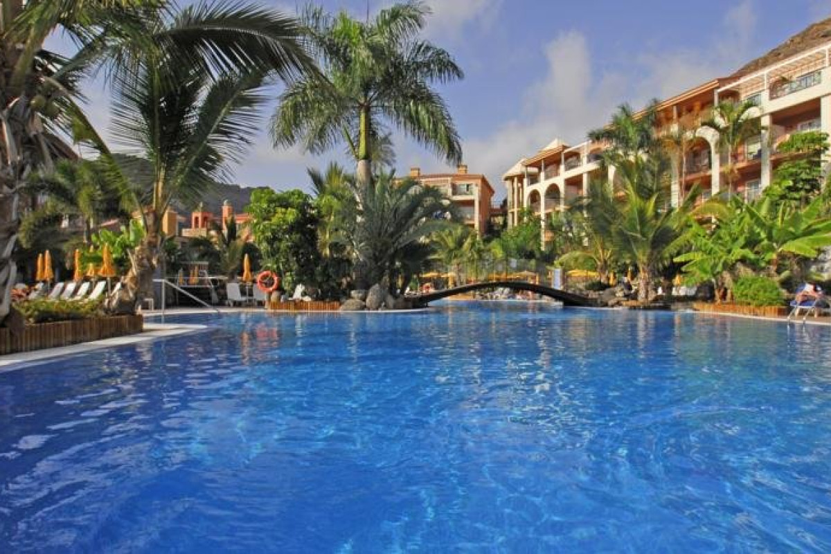 CORDIAL MOGAN PLAYA 4*