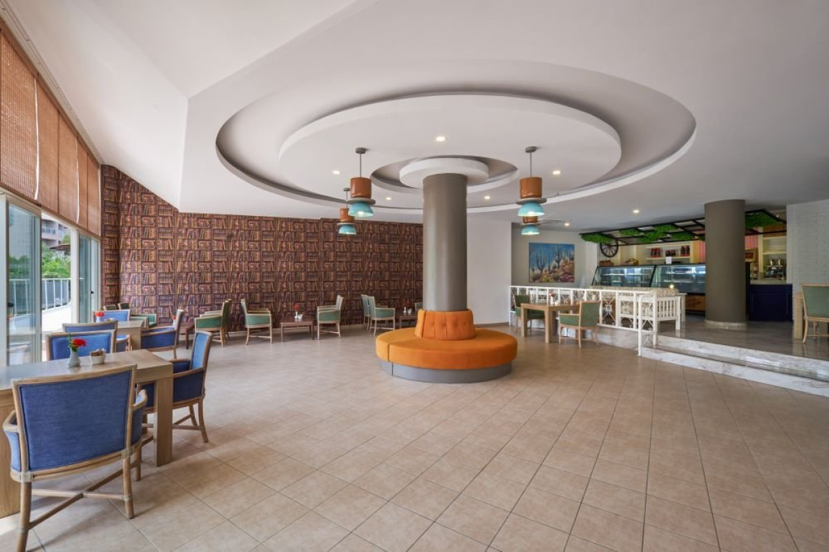 TURISM SOCIAL - EUPHORIA PALM BEACH