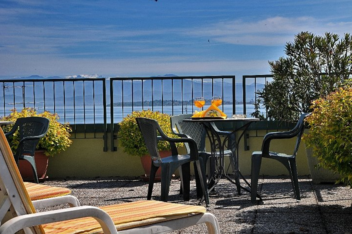 ASTORIA - Desenzano Sul Garda