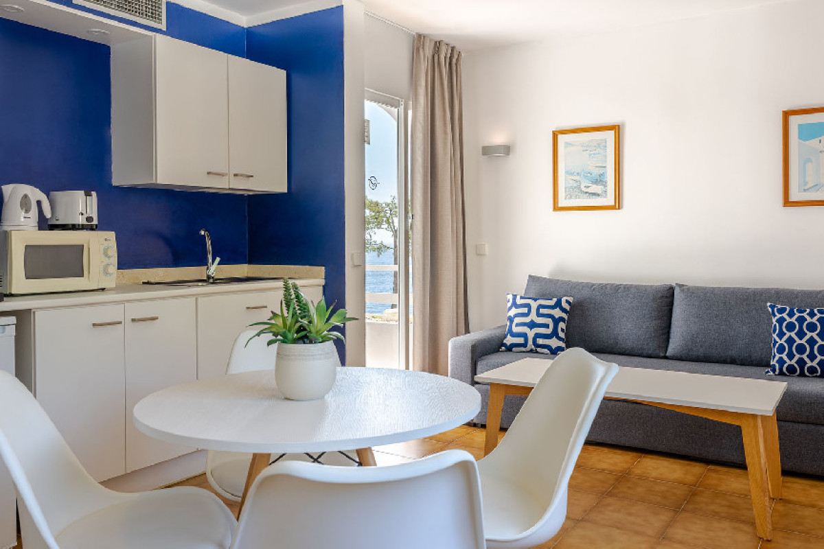 Globales Apartamentos Cala Vinas
