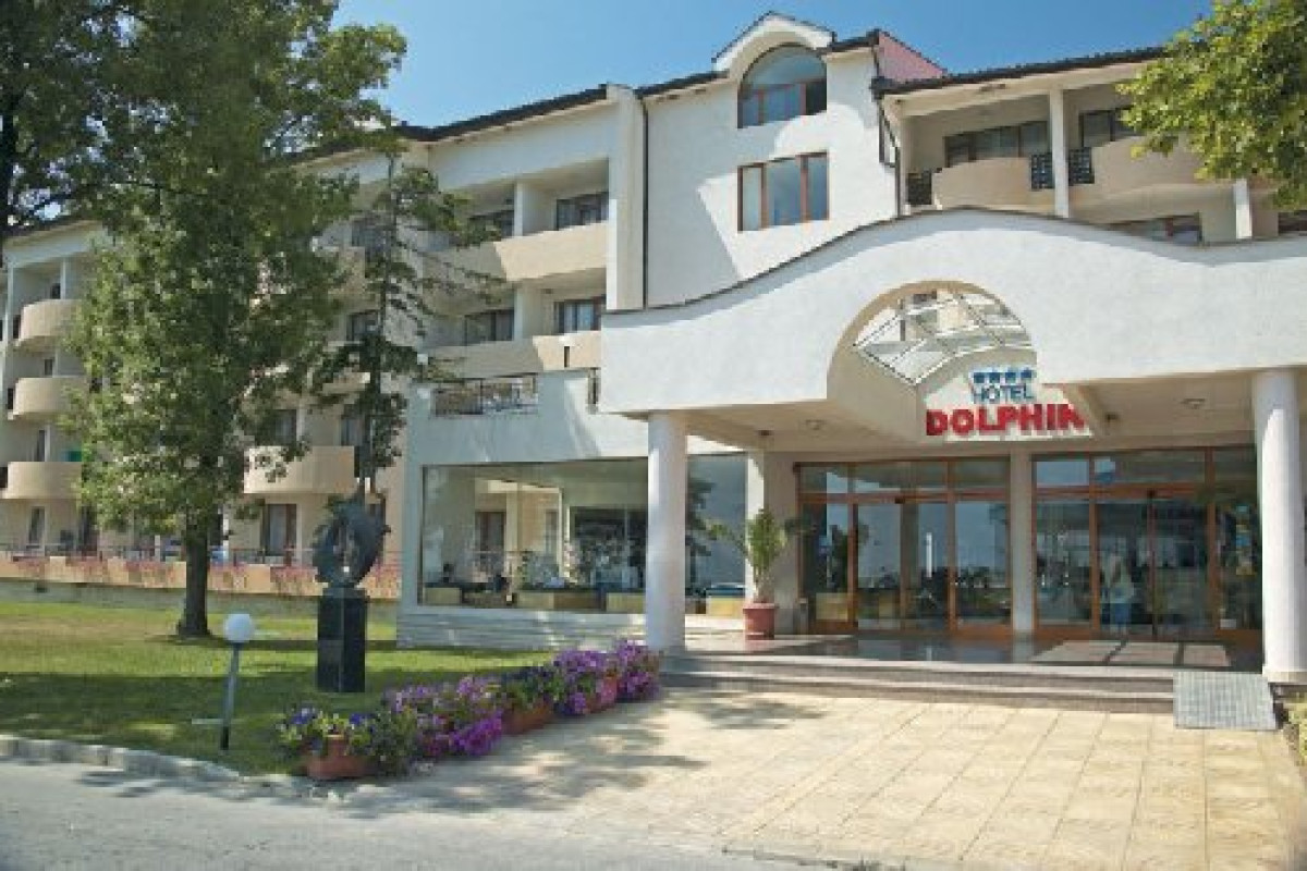 DOLPHIN MARINA