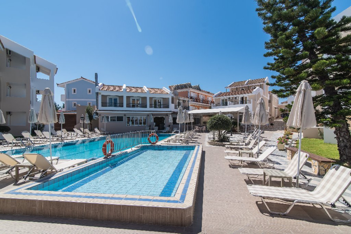 Maistrali Hotel (Tragaki )