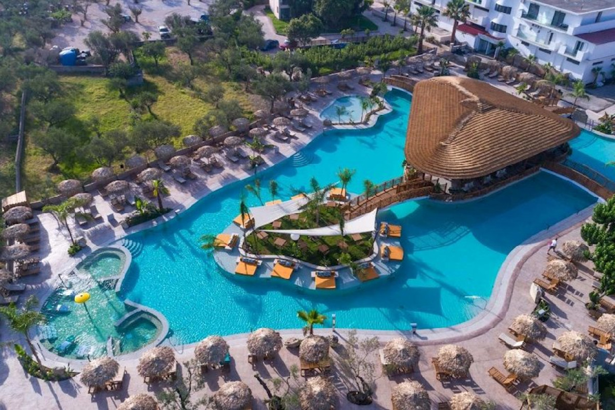 Letsos Hotel