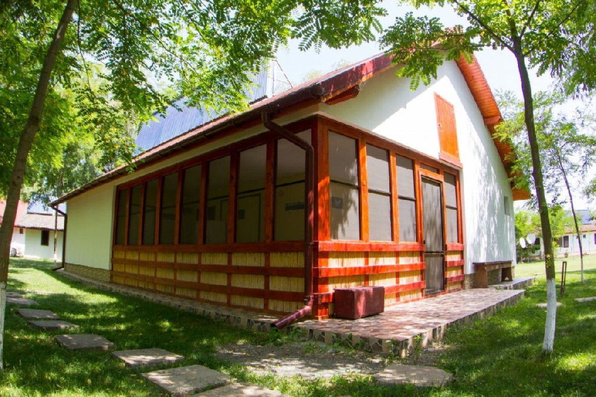 Insula Nada Apelor Resort