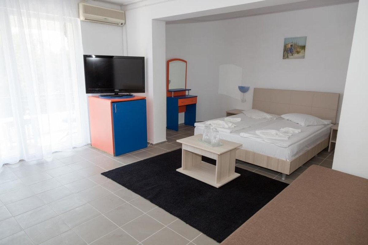 Iulia Resort