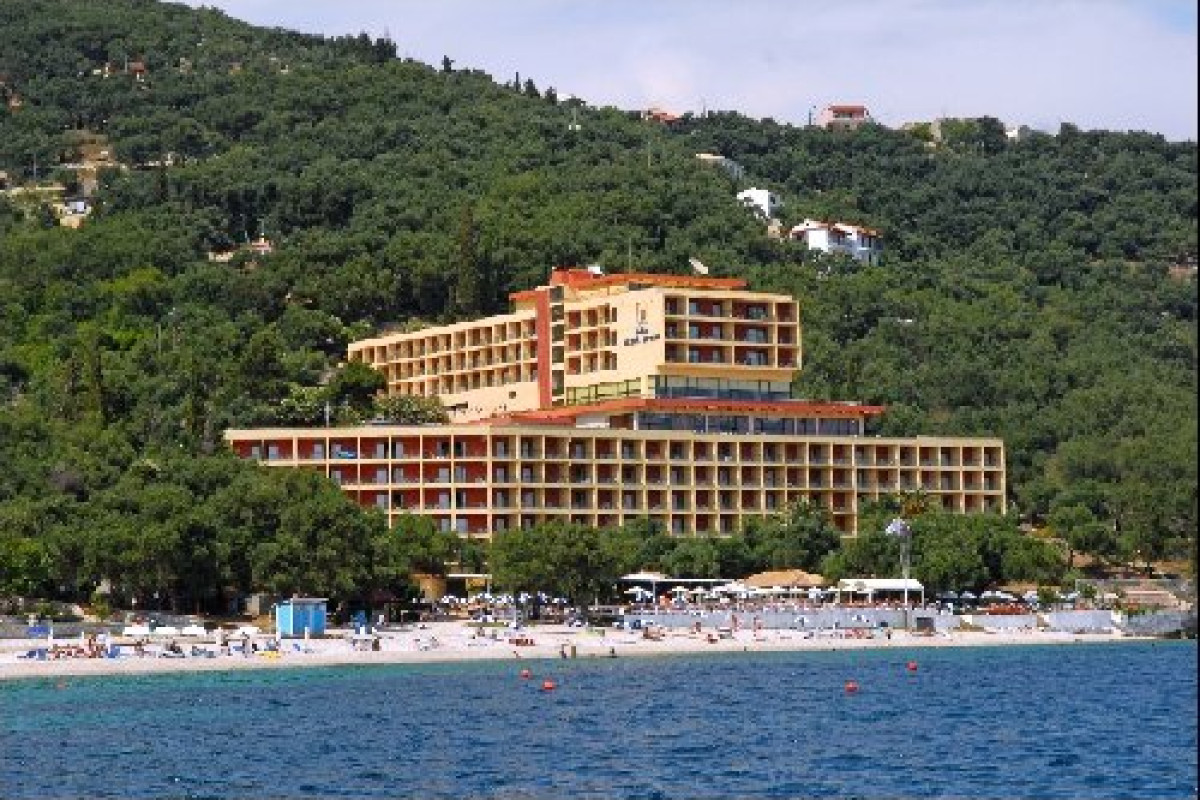 Nissaki Beach