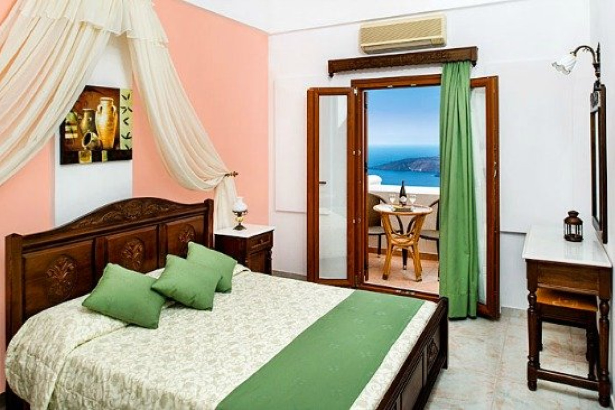 Astir Thira