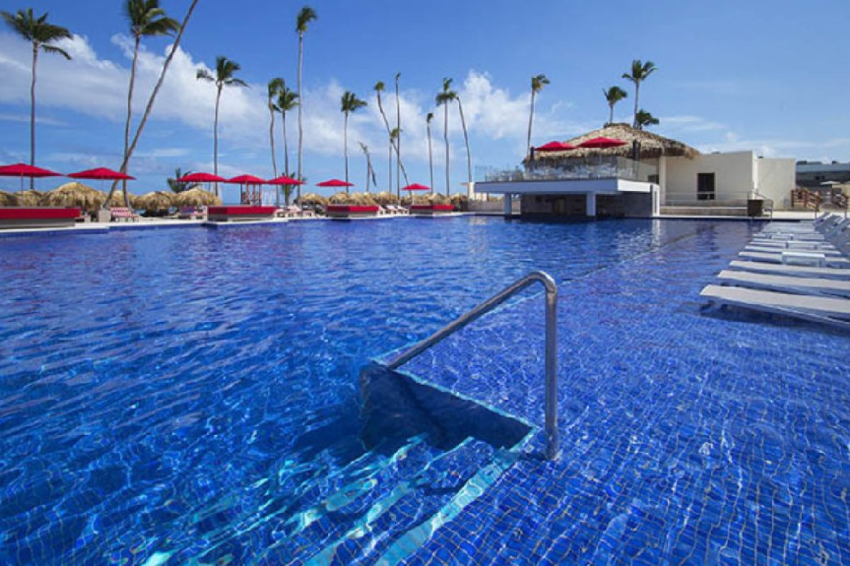 ROYALTON BAVARO RESORT AND SPA