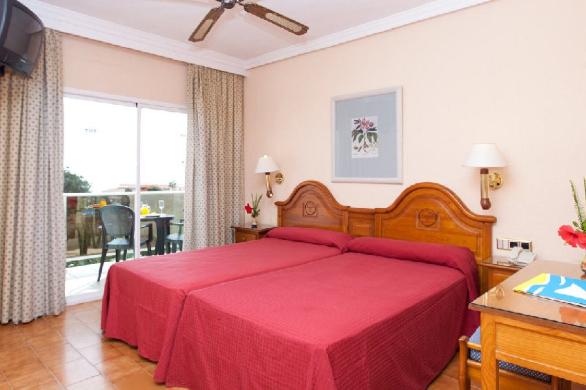 Diverhotel Dino Marbella (Marbella)