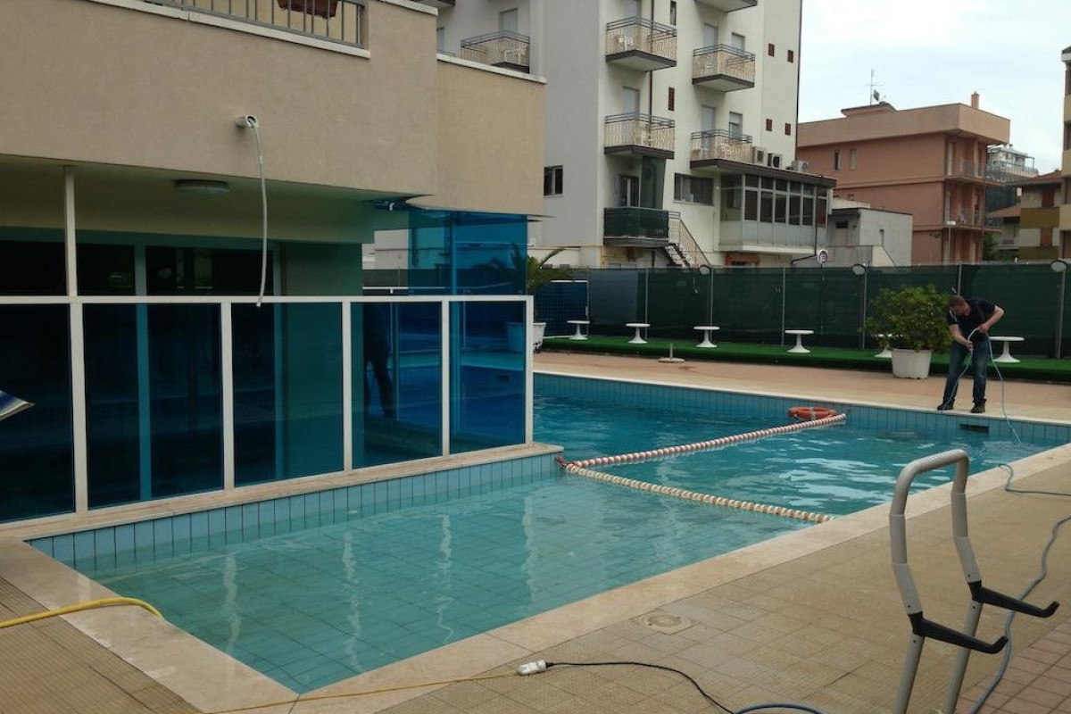 Apogeo (Marina Centro)