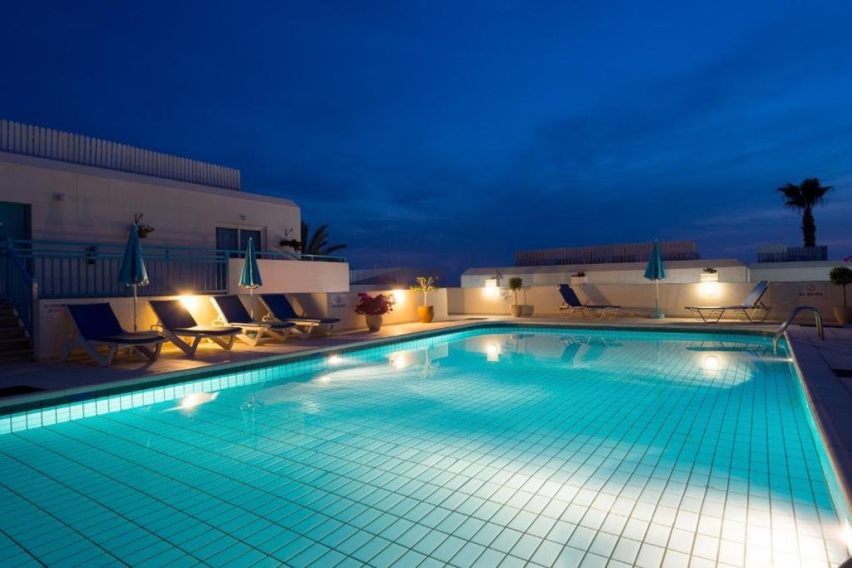 Sunny Hill Hotel Apts (Paphos)
