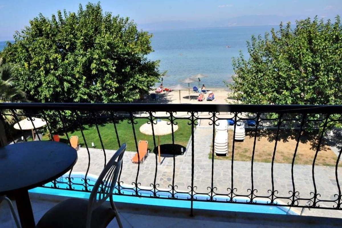 Sunrise Beach Hotel (Skala Rachoni)