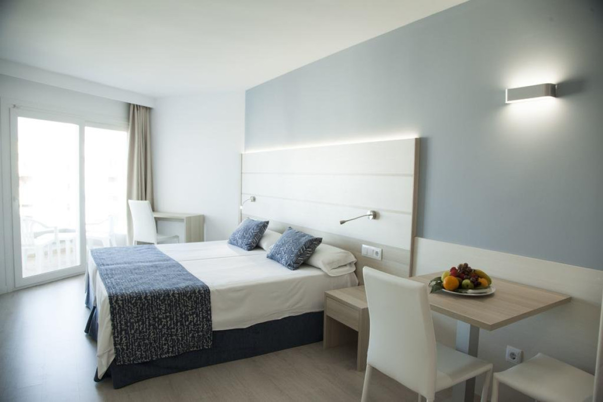 Tomir Portals Suites