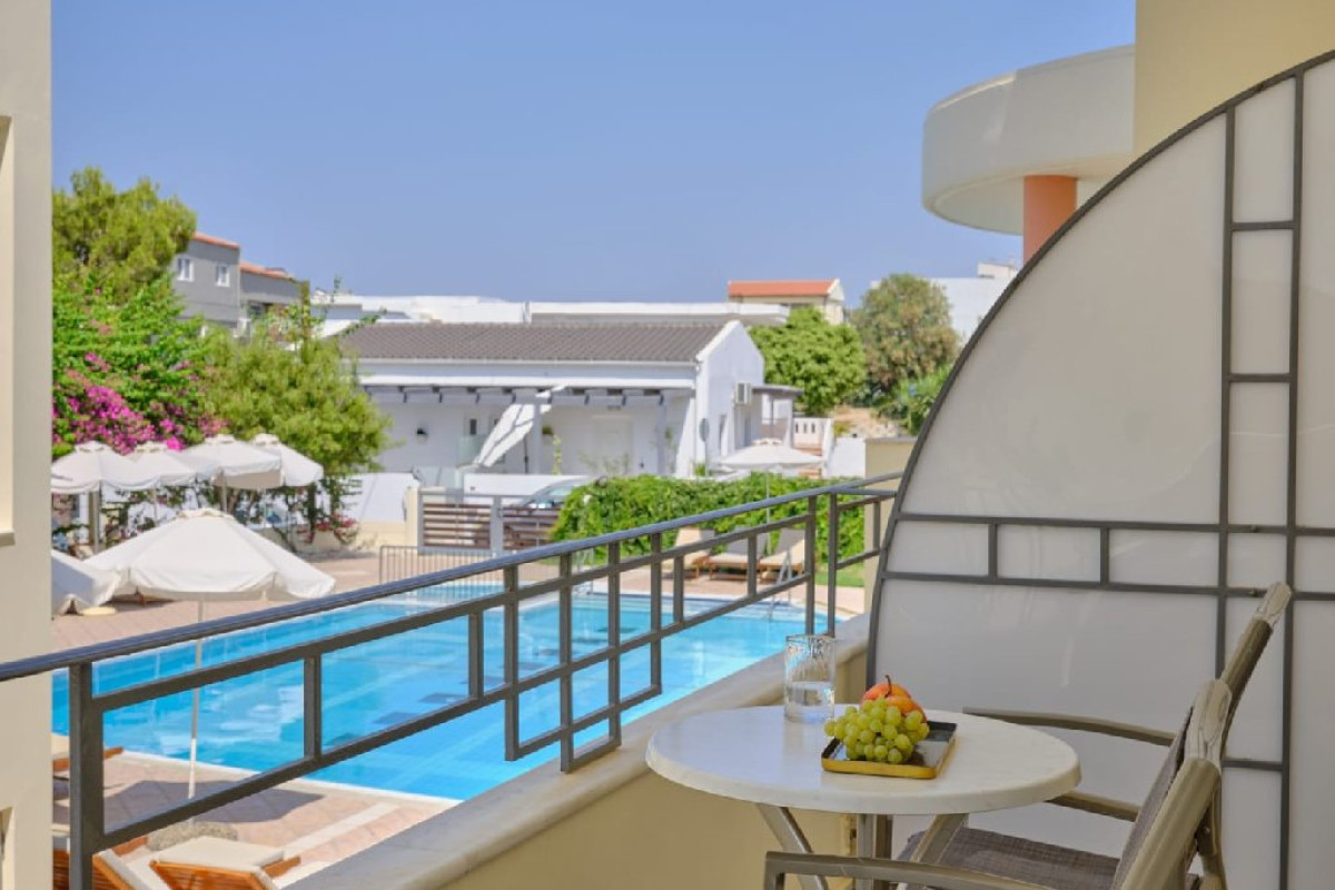 Atlantica Yakinthos (K)
