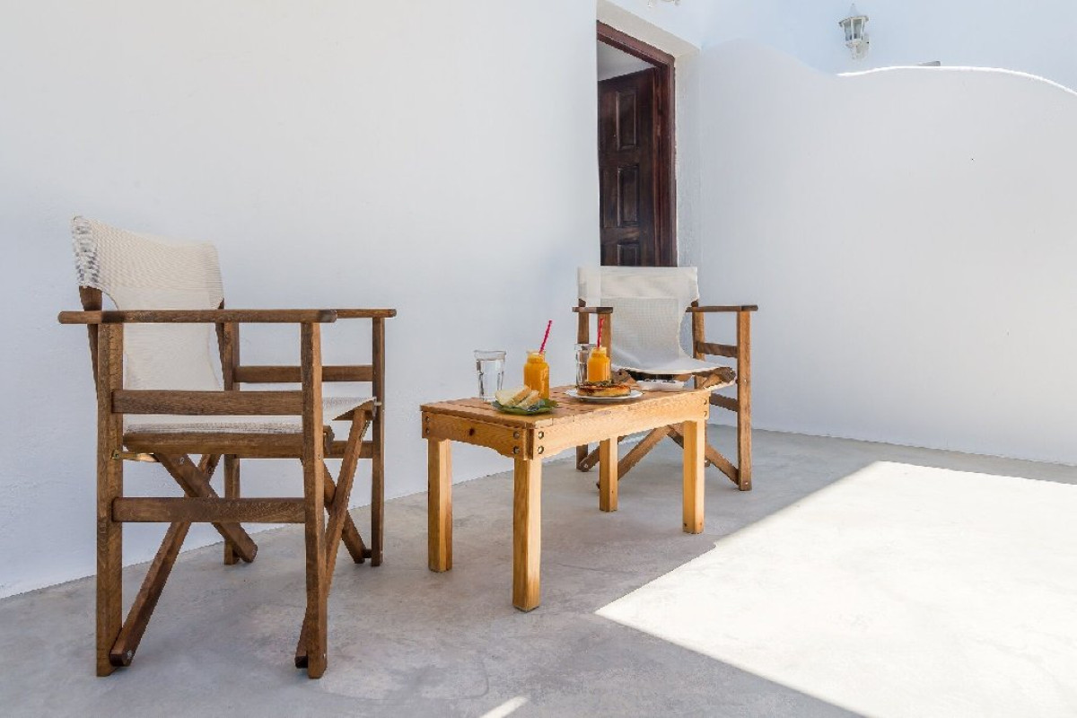 Takiss Rooms - Pollonia (Milos)