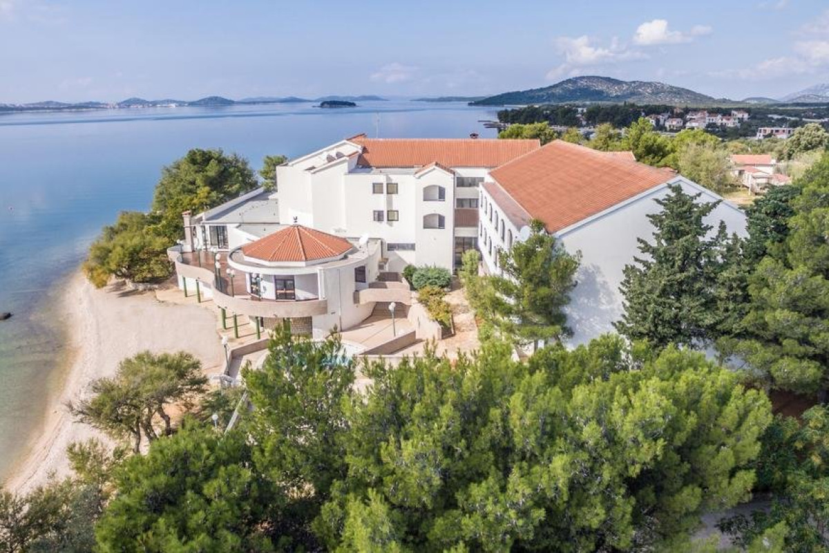 MIRAN HOTEL (Pirovac)