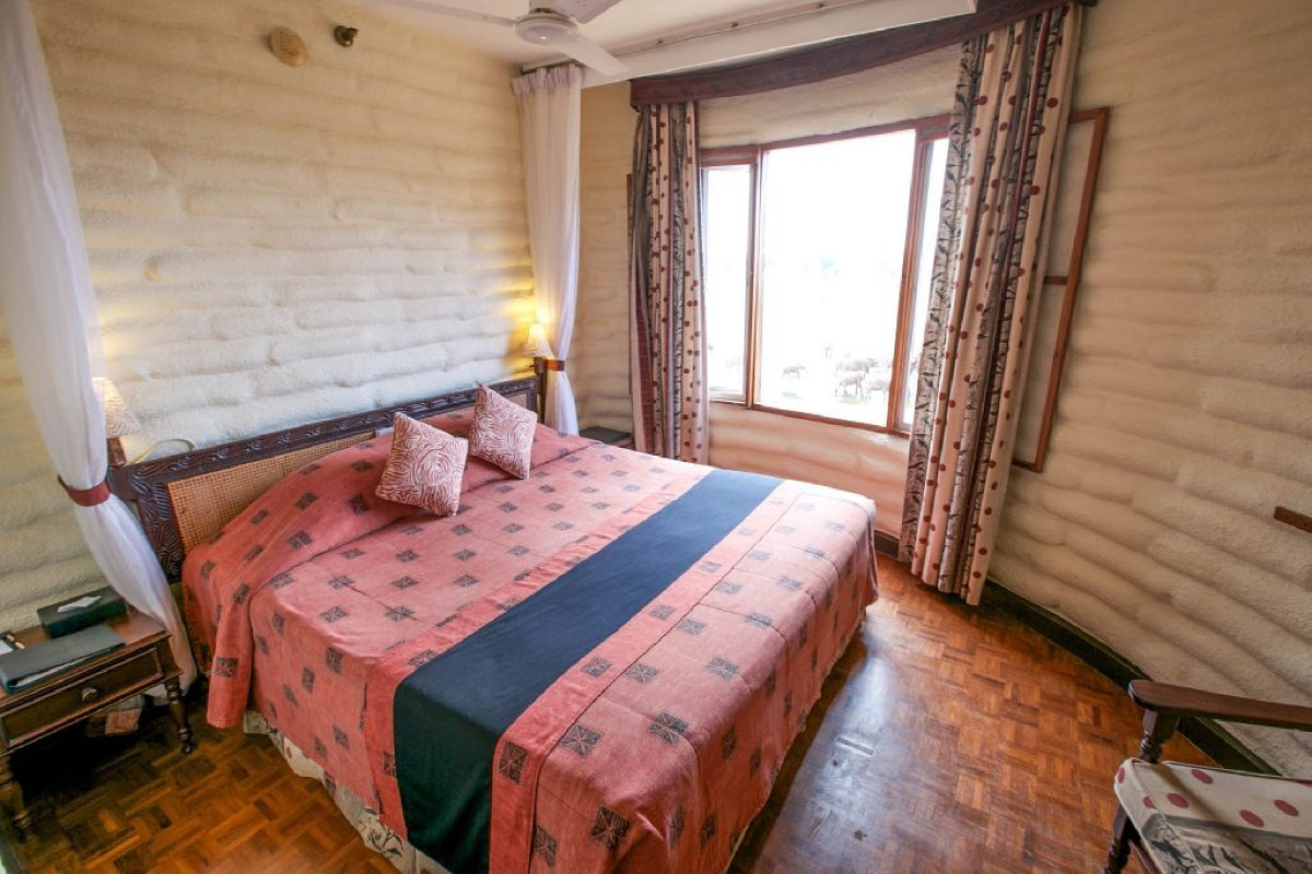 Safari Tsavo East - West (2 nopti) + Bamburi Beach (5 nopti)