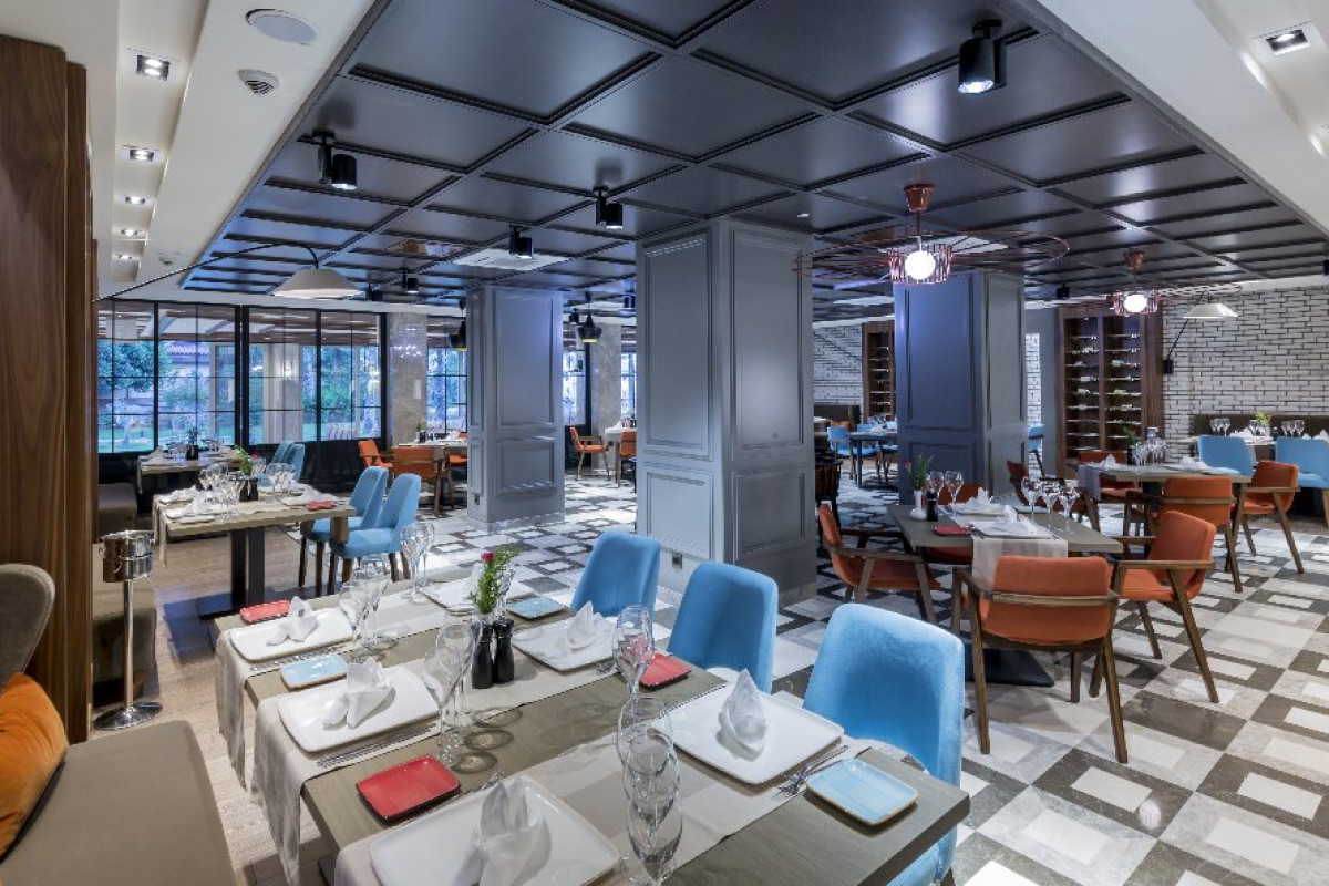 BELLIS DELUXE HOTEL