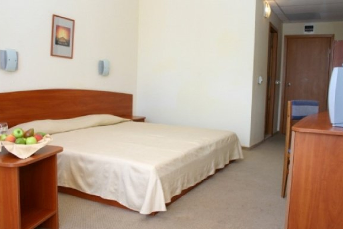 SUN PALACE CLUB HOTEL