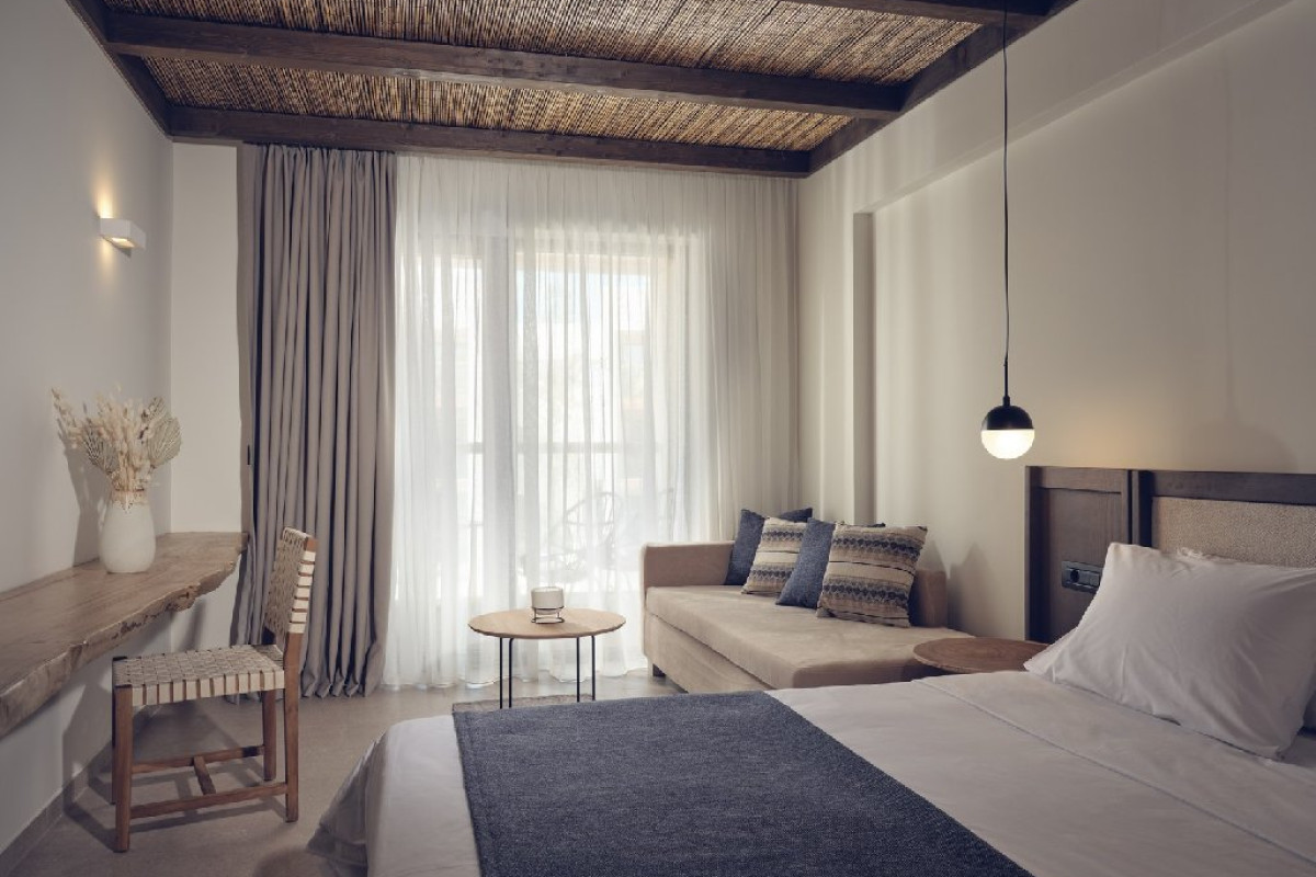Zante Maris Suites