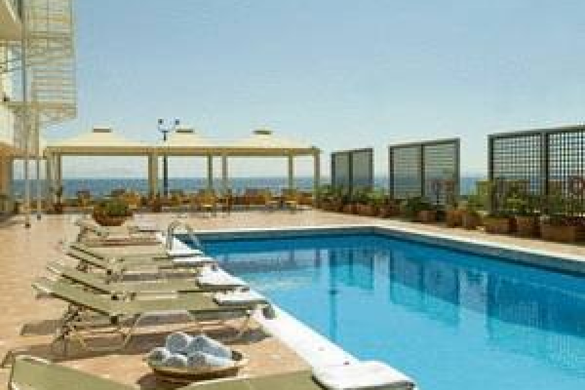 Chandris Hotel