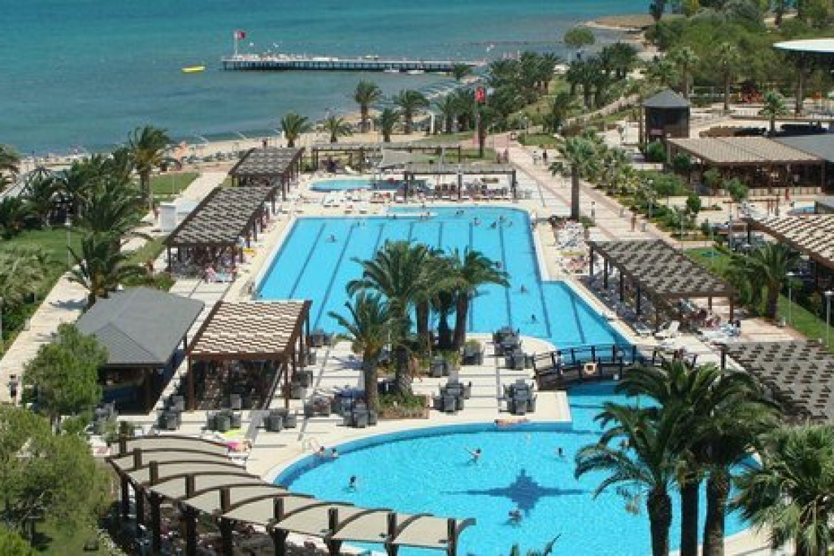 VENOSA BEACH RESORT AND SPA