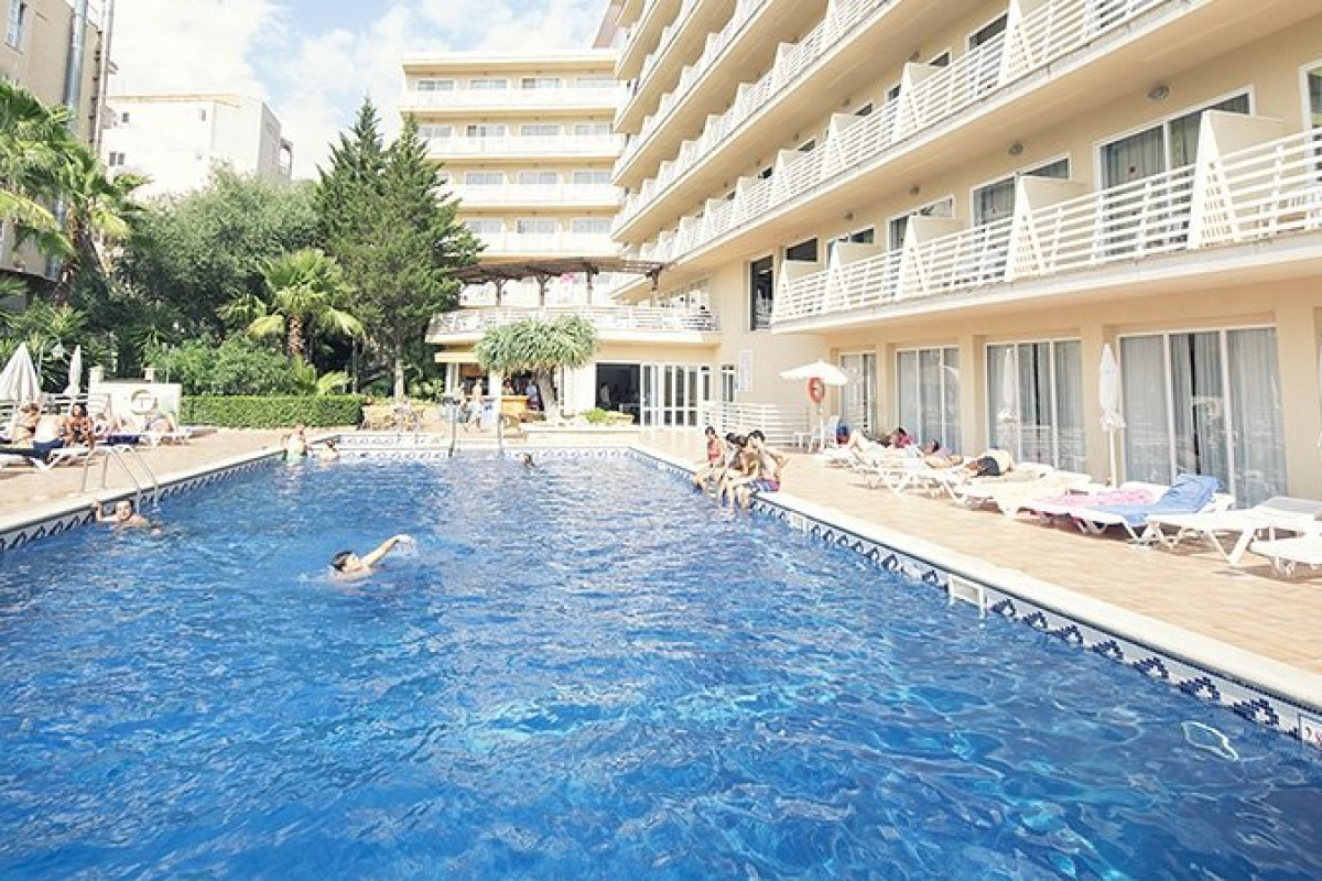 AzuLine Hotel Bahamas