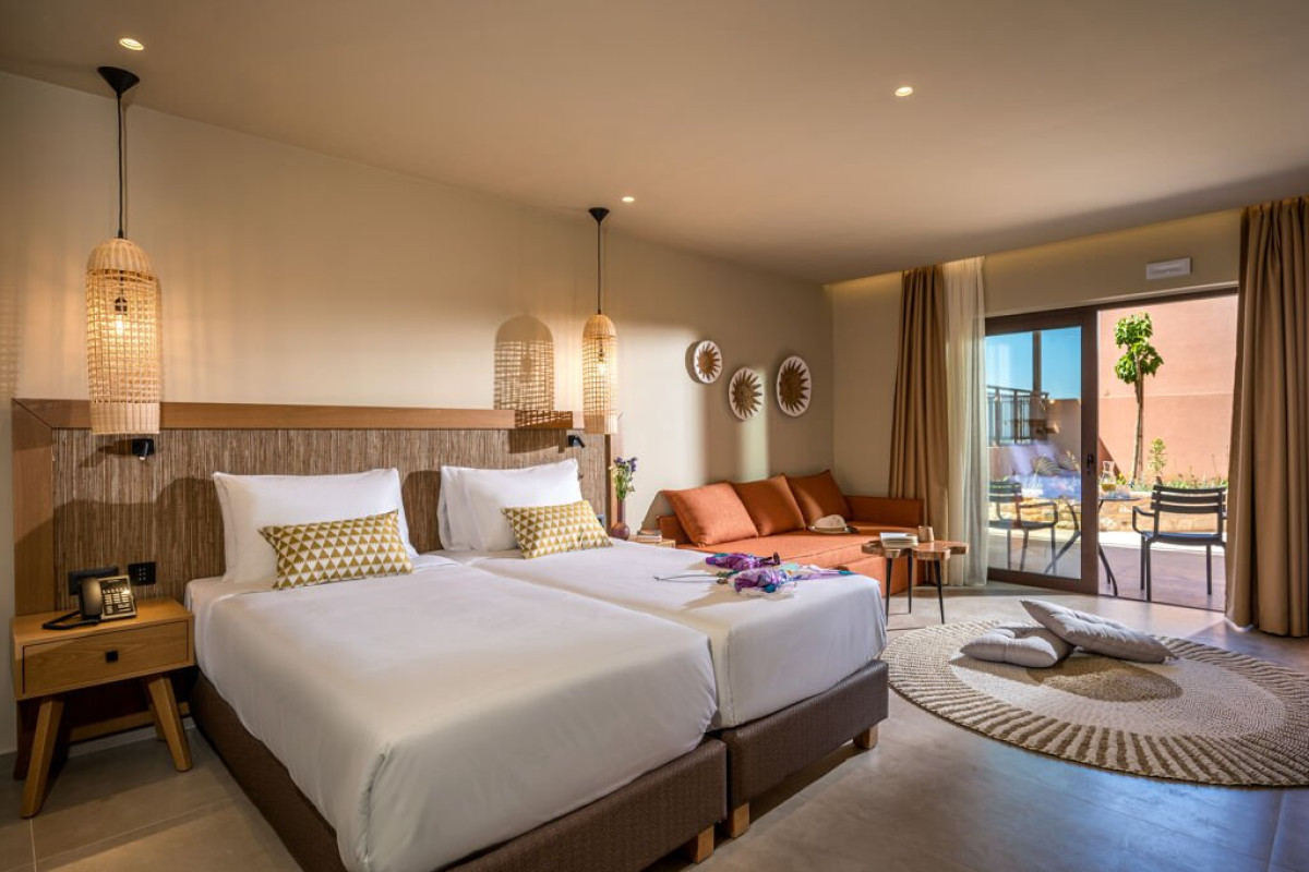Pyria Hotel