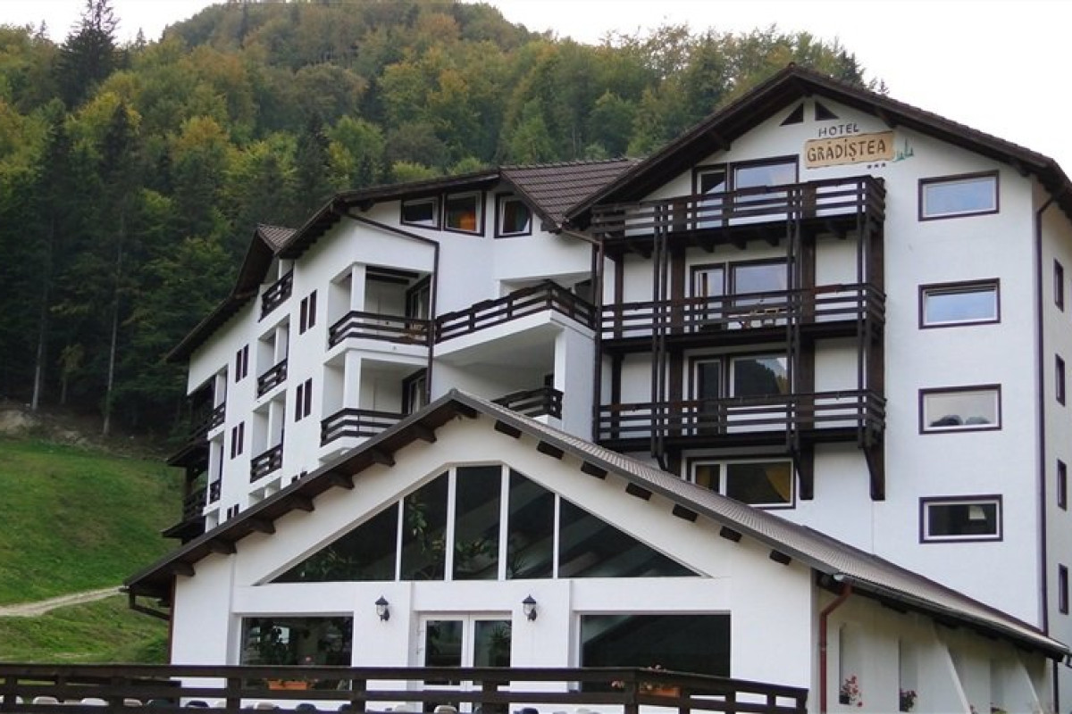 Hotel Gradistea - Complex Cheile Gradistei