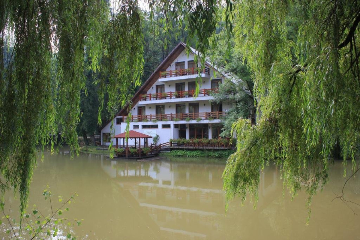Lacul Linistit