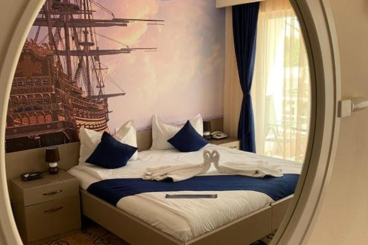 HOTEL PIRATES RESORT.
