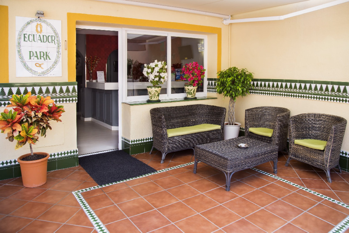 APARTAMENTOS ECUADOR PARK