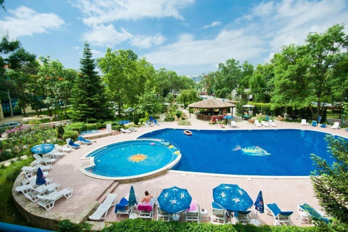 Regina Sunny Beach
