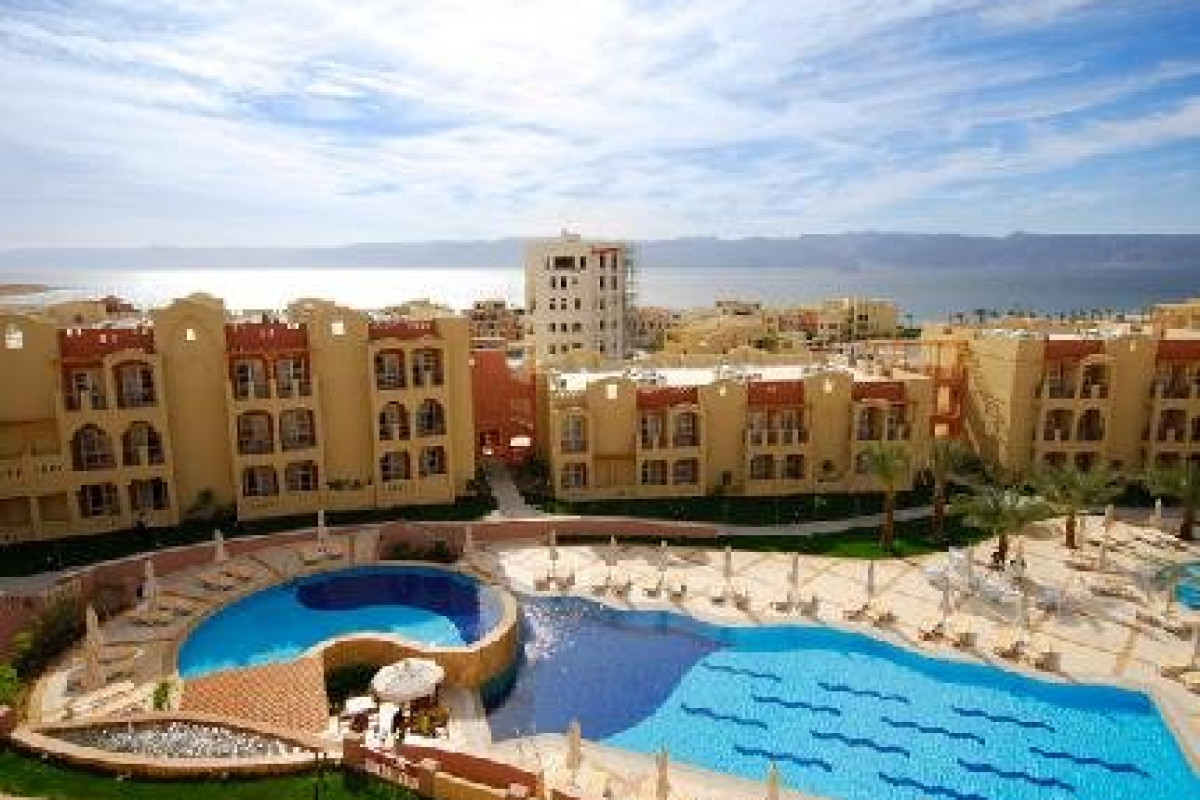 Marina Plaza