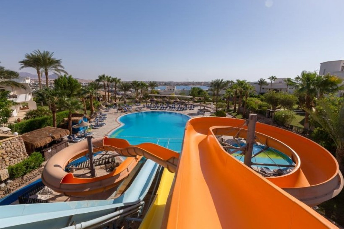 TROPITEL NAAMA BAY