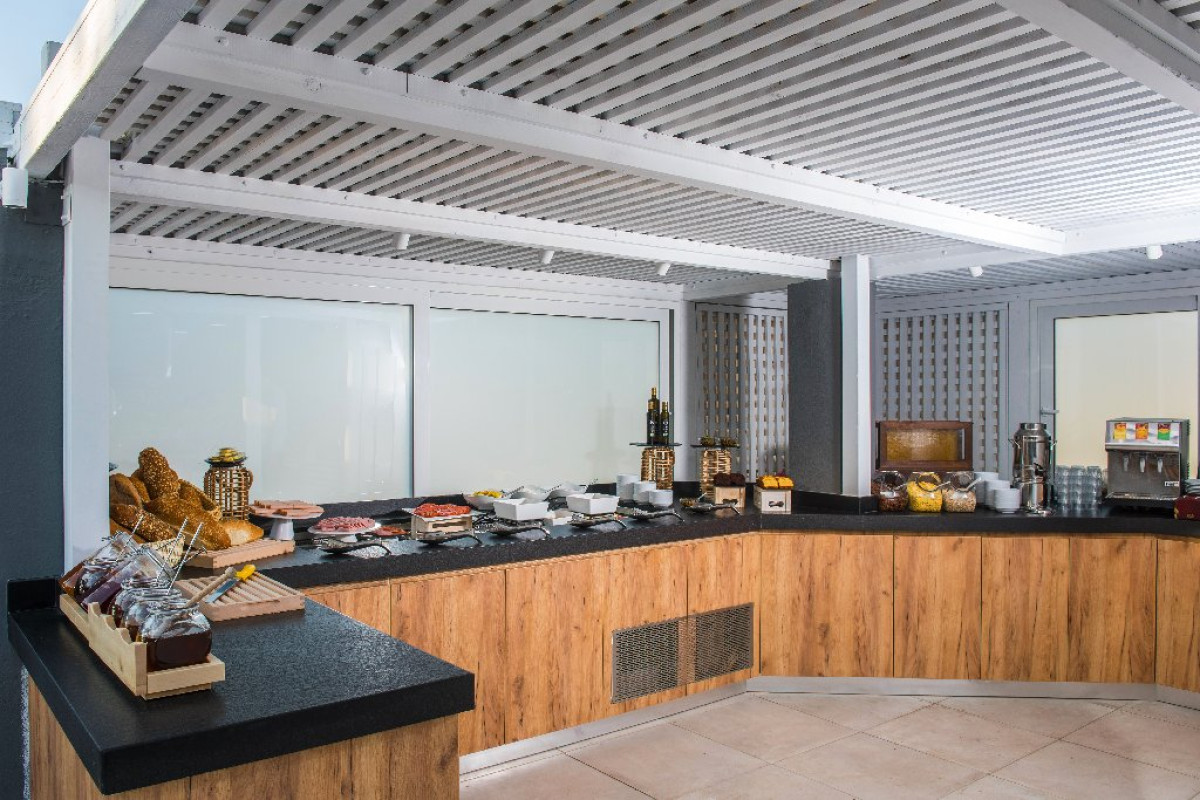 Troulis Aparthotel (C) - recomandat 3*