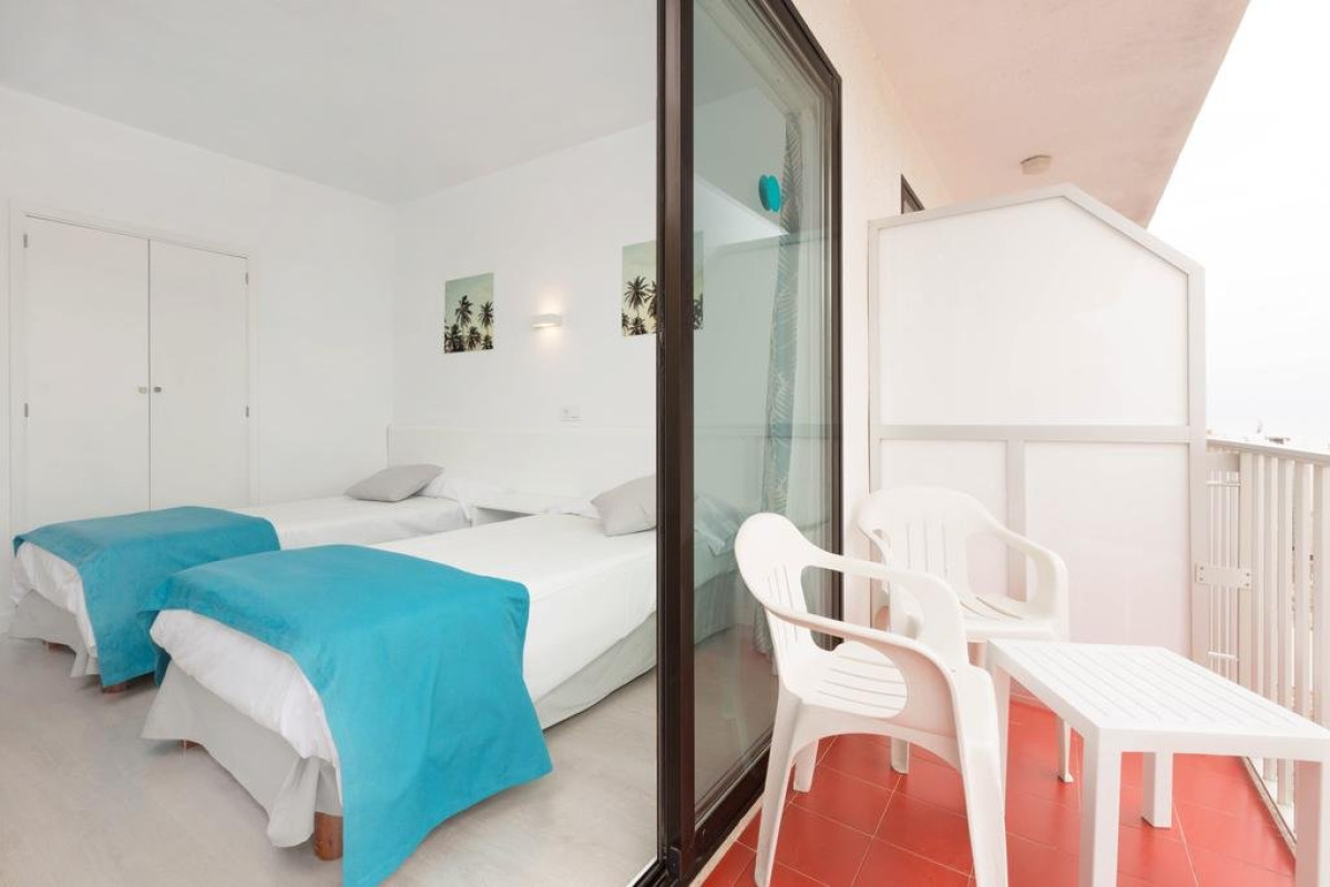 Blue Sea Arenal Tower (Adults Only)