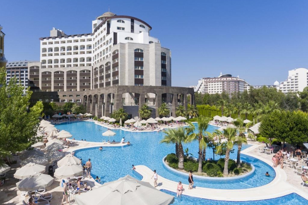 MELAS HOTEL LARA
