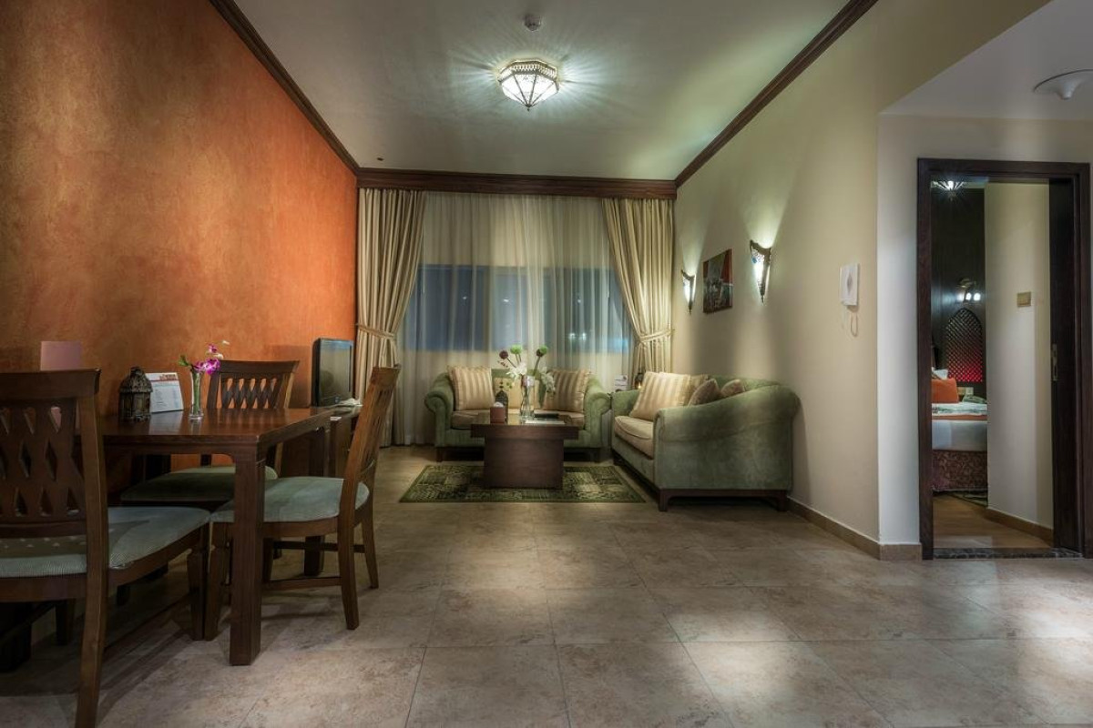 First Central Hotel Suits