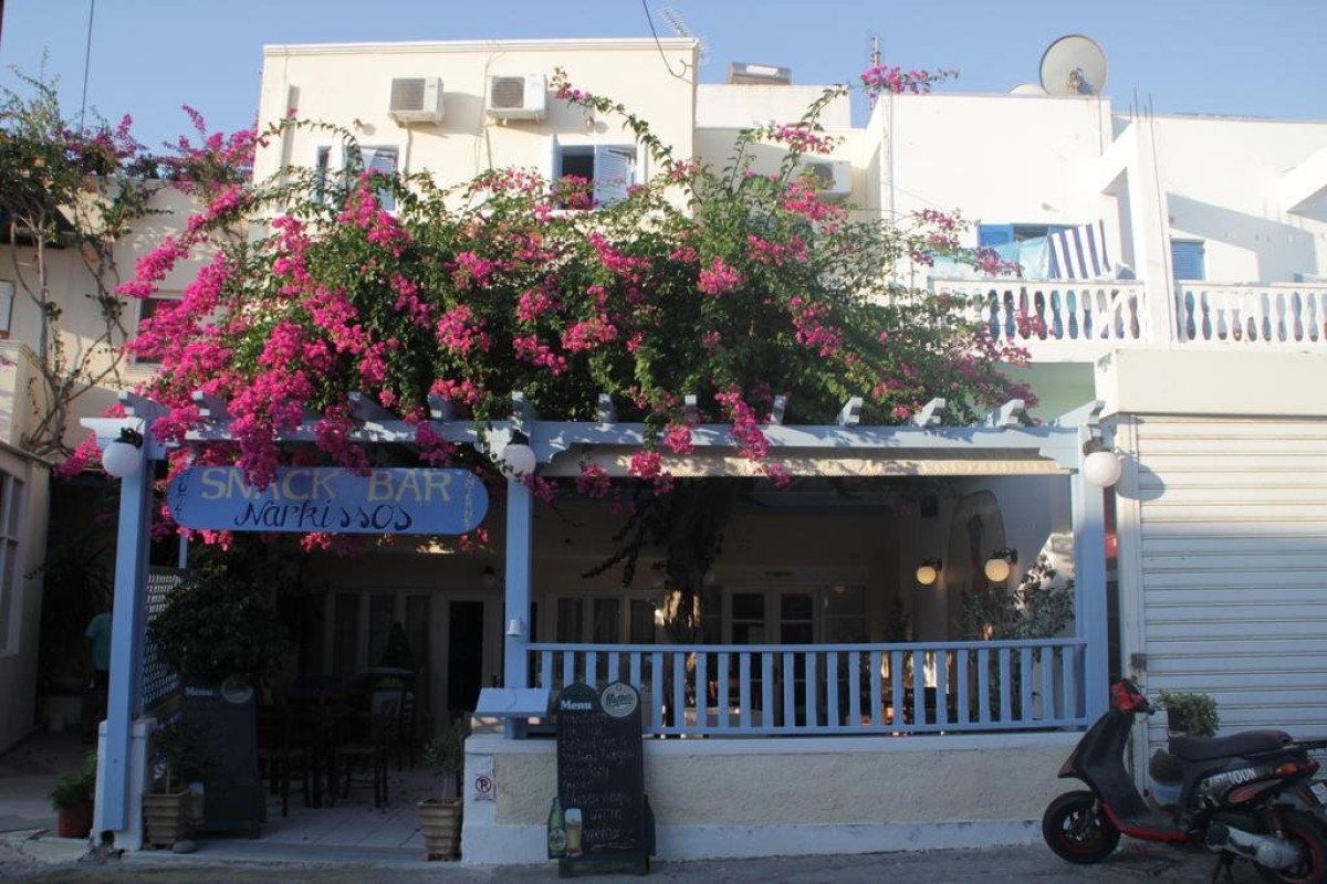 Narkissos 2* (Kamari - Santorini)