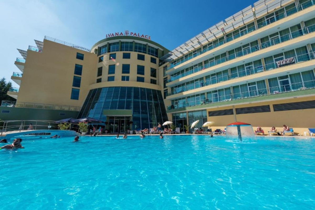 IVANA PALACE