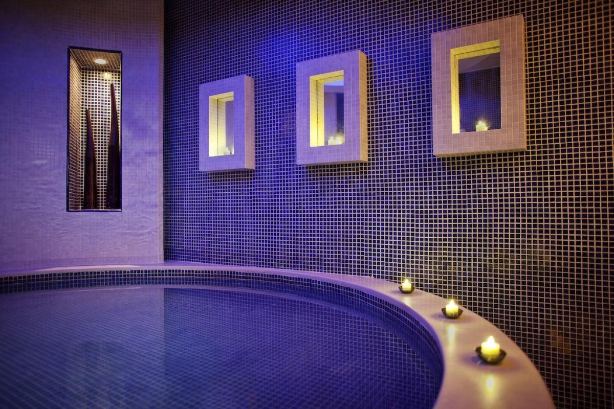 Jumeirah Emirates Towers