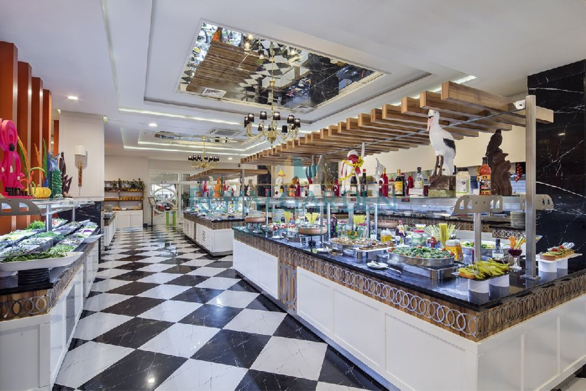 ROYAL GARDEN BEACH HOTEL