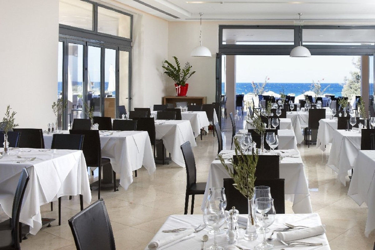 Eleon Grand Resort and Spa (Tragaki)